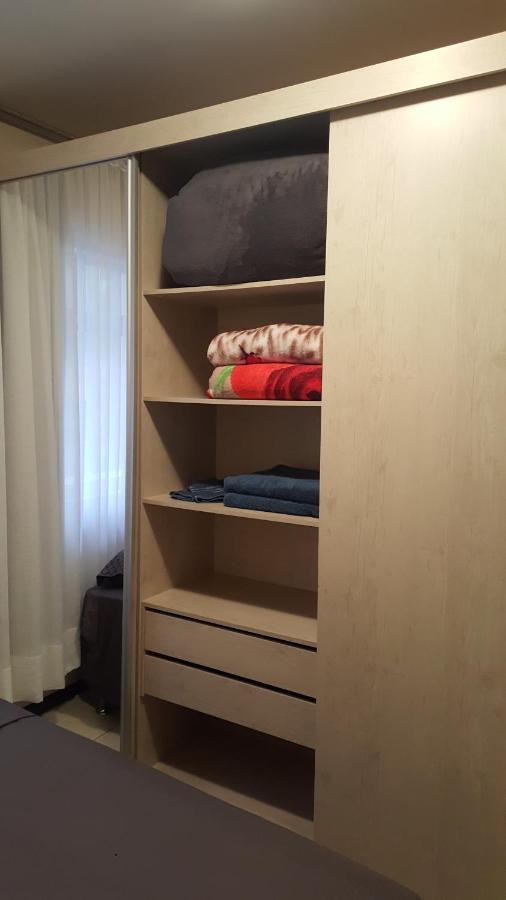 ótimo No Centro Mobiliado E Com Garagem Curitiba